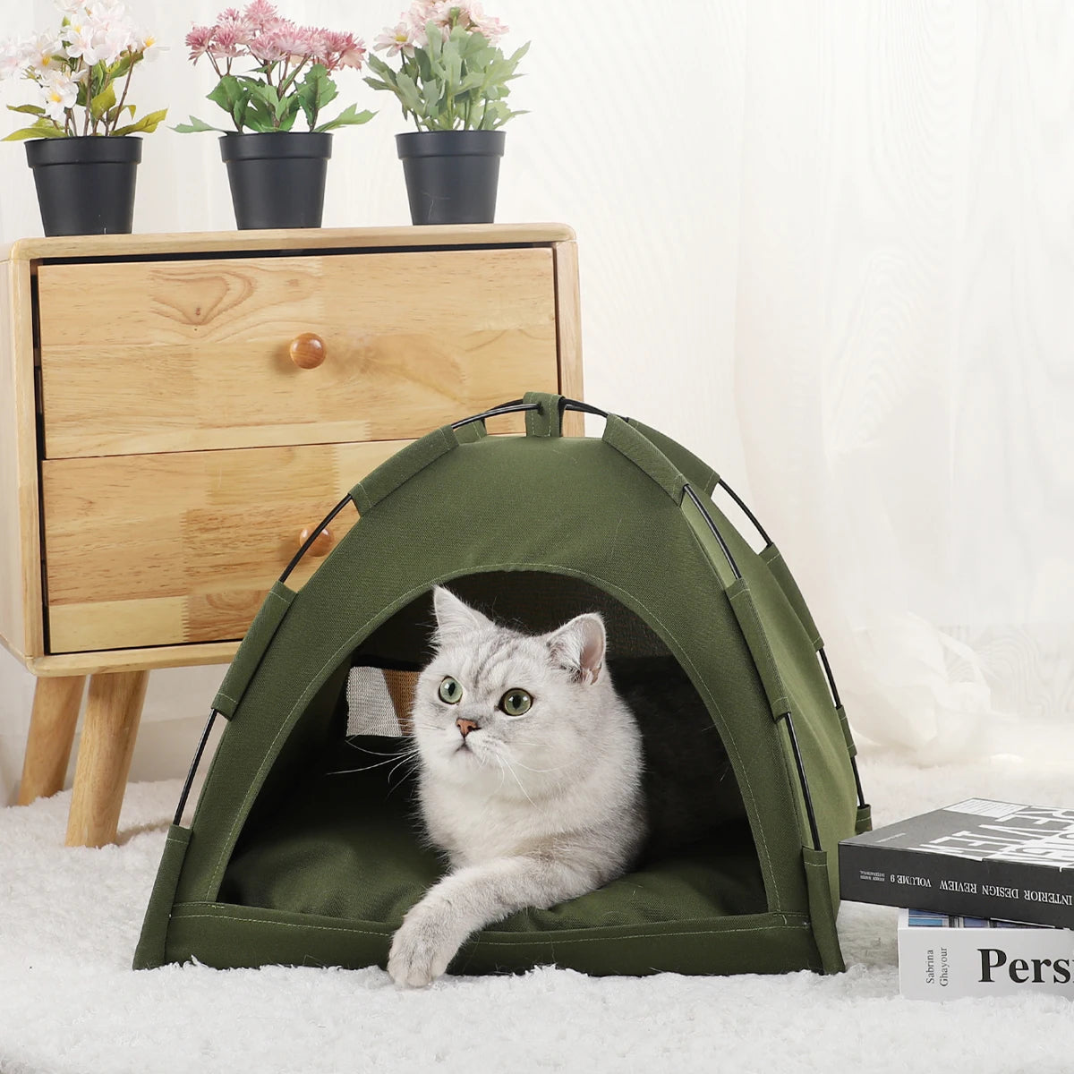 Pet Tent Bed – Clamshell Winter Cat House with Warm Cushions