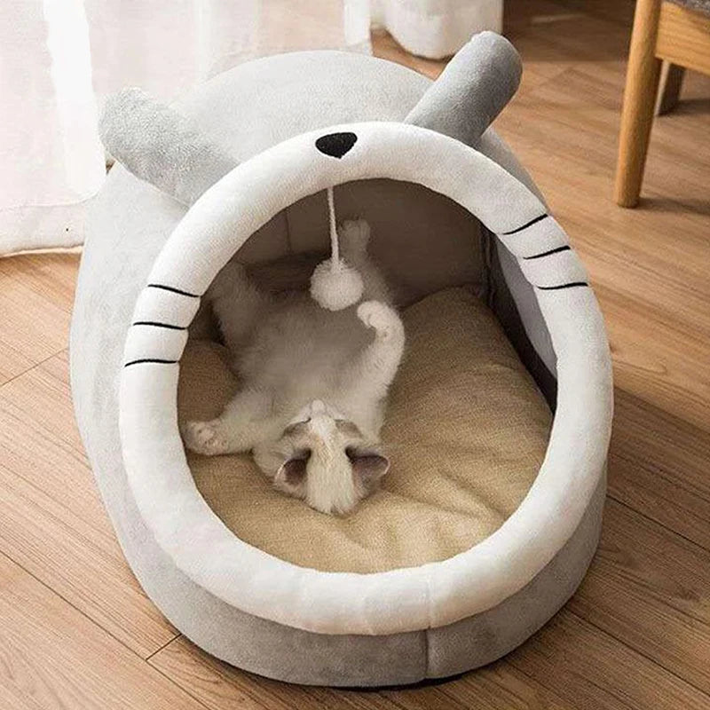 CozyNest Deep Sleep Cat Bed – Foldable Cartoon Cave Design